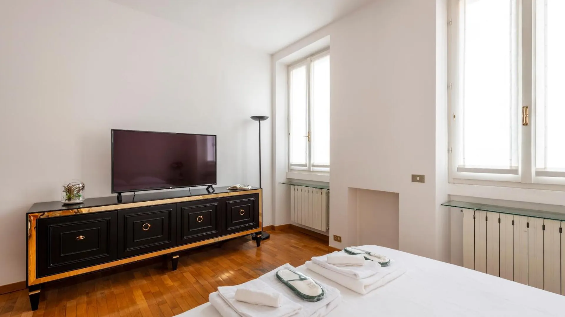 Bnbutler - Marghera - Luminoso Bilocale In Edificio Stile Vecchia Milano Apartment Italy