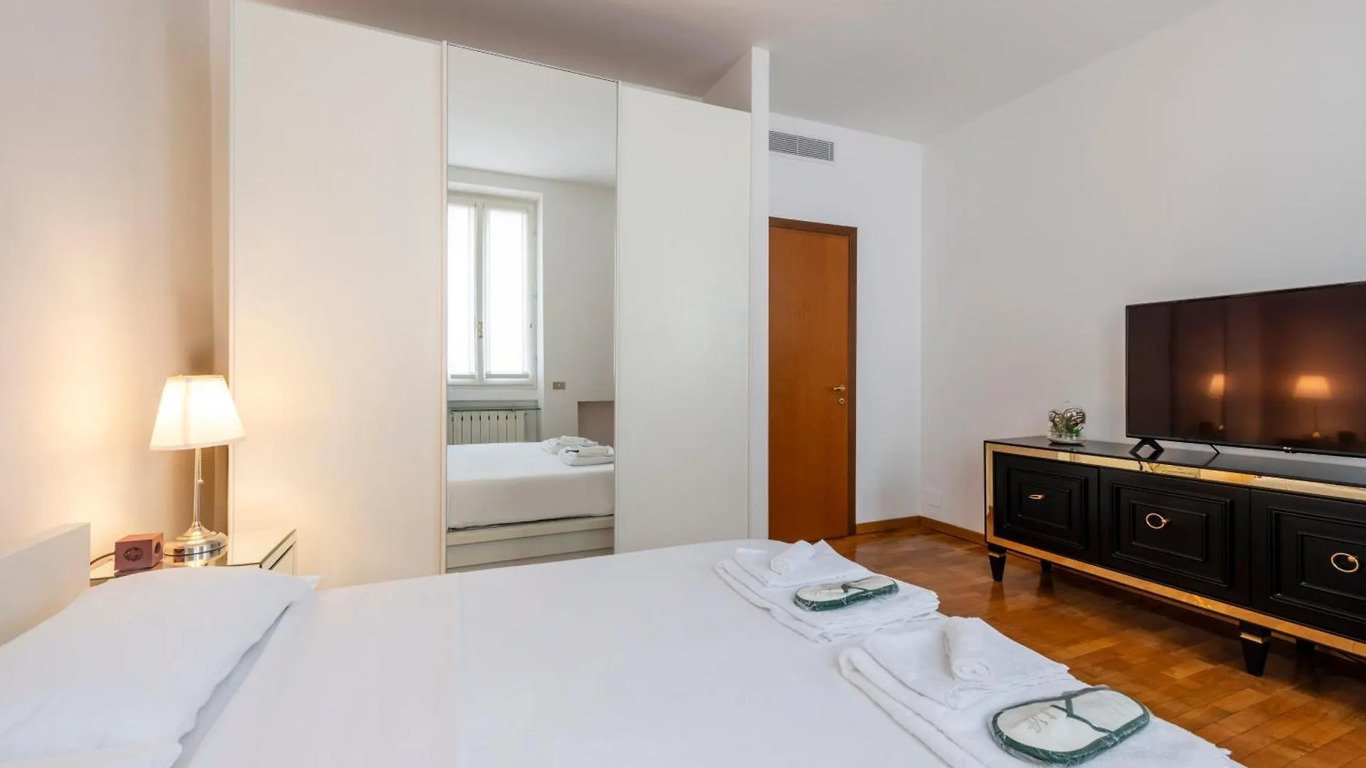 Bnbutler - Marghera - Luminoso Bilocale In Edificio Stile Vecchia Milano Apartment 0*, Milan